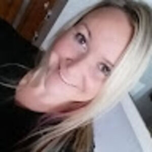 Meet your Posher, Genevieve